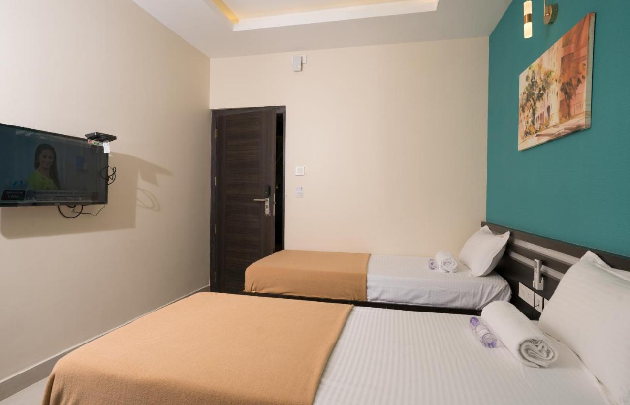 Bells Grand Inn Chennai Exteriör bild